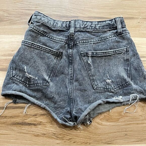 Wild Fable Acid Wash Highest Rise Cutoff Shorts Women’s 2 - Picture 2 of 4